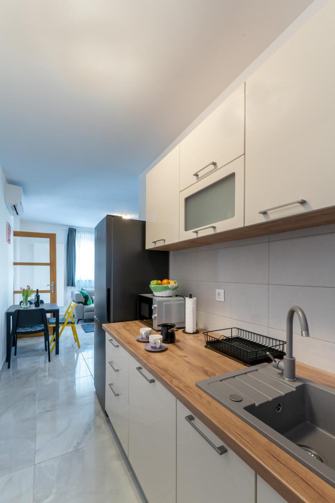 קארלובץ Apartman Jabuka מראה חיצוני תמונה